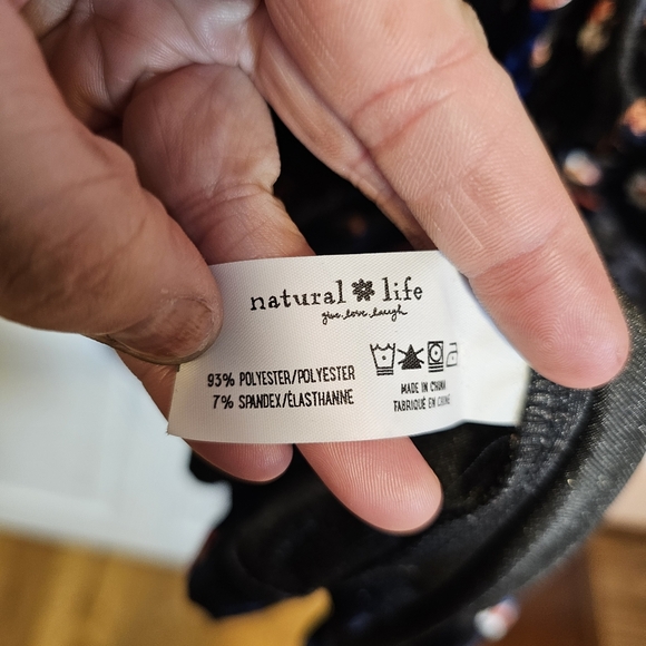 Natural Life Sella Velvet Floral Vneck Swing Mini Dress - Picture 4 of 7